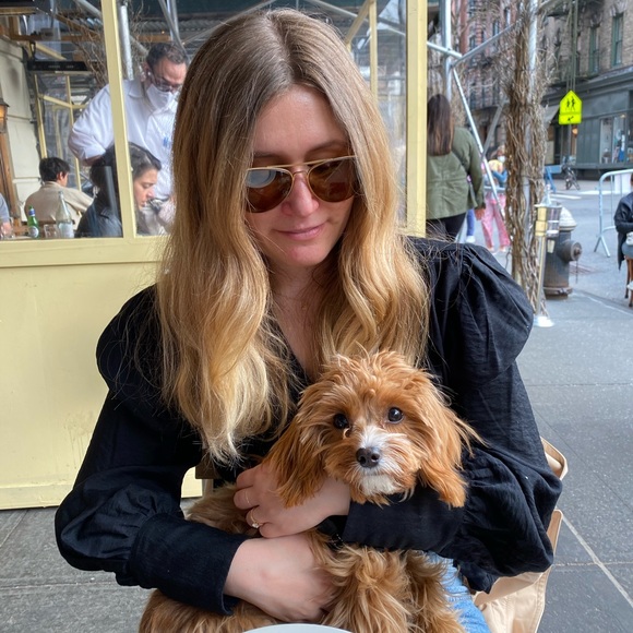 Meet your Posher, Tricia - Picture 1 of 1